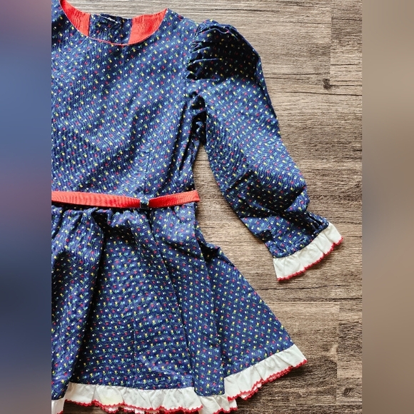 Vintage Handmade Floral Long Sleeved Dress - Picture 2 of 4